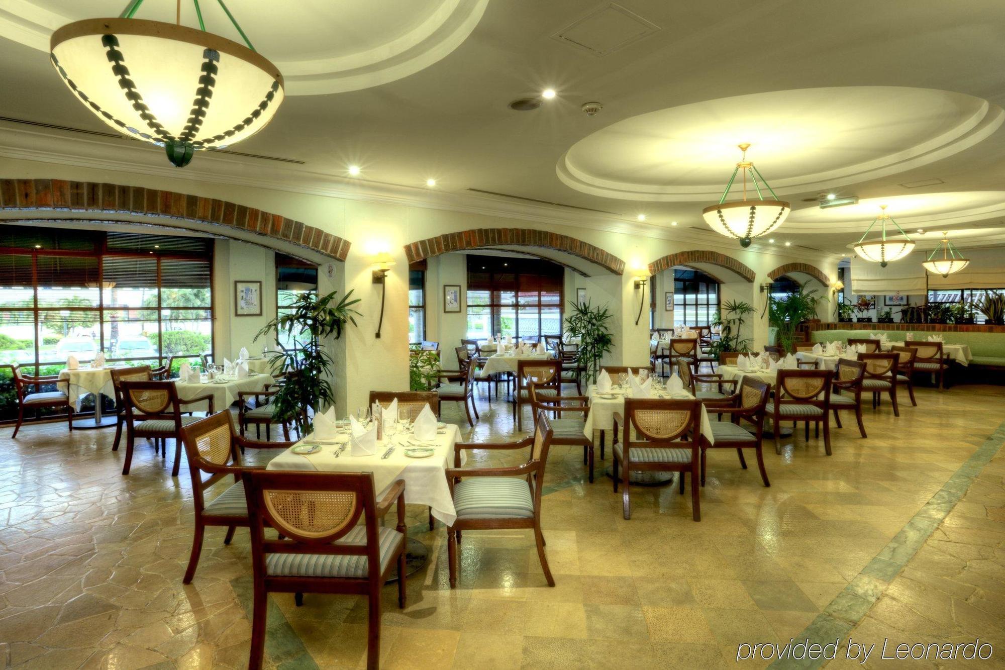 Sunway Hotel Phnom Penh Extérieur photo